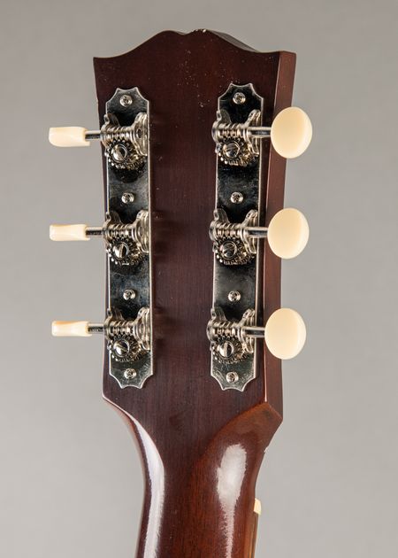  バード　 Dove コラム】ギブソン・ハミングバードとダヴの違いについて（知って