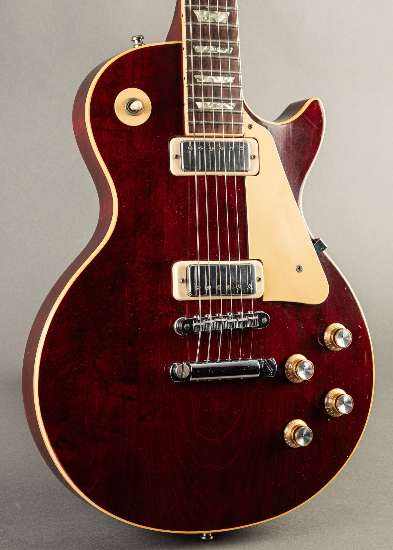 Gibson Marauder 1977年製 Wine Red（ワインレッド） Gibson Marauder Wine Red 1976 – Chicago Music Exchange