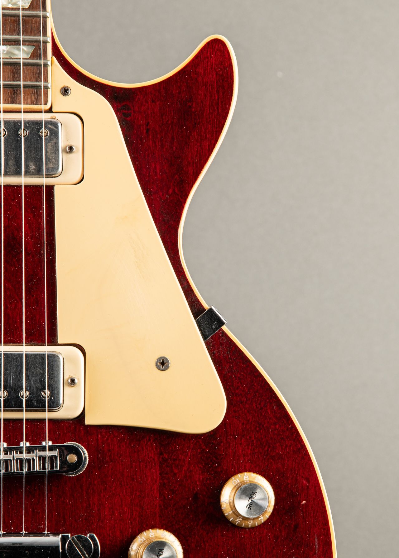 Carter Vintage - Gibson Les Paul Deluxe 1977, Wine Red