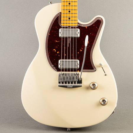 Belltone B. Classic Three 2025, Soft Gloss Light Nitro Cream thumbnail
