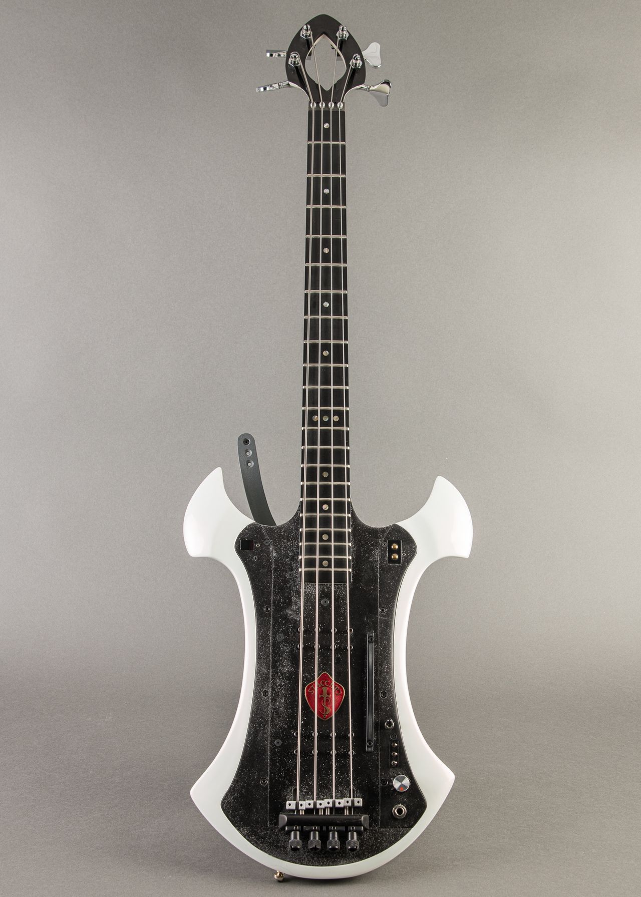 Carter Vintage - Staccatto MG Bass Owned By Bill Wyman 1985