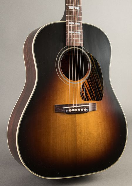 Carter Vintage - Gibson 1942 Southern Jumbo Historic 2024