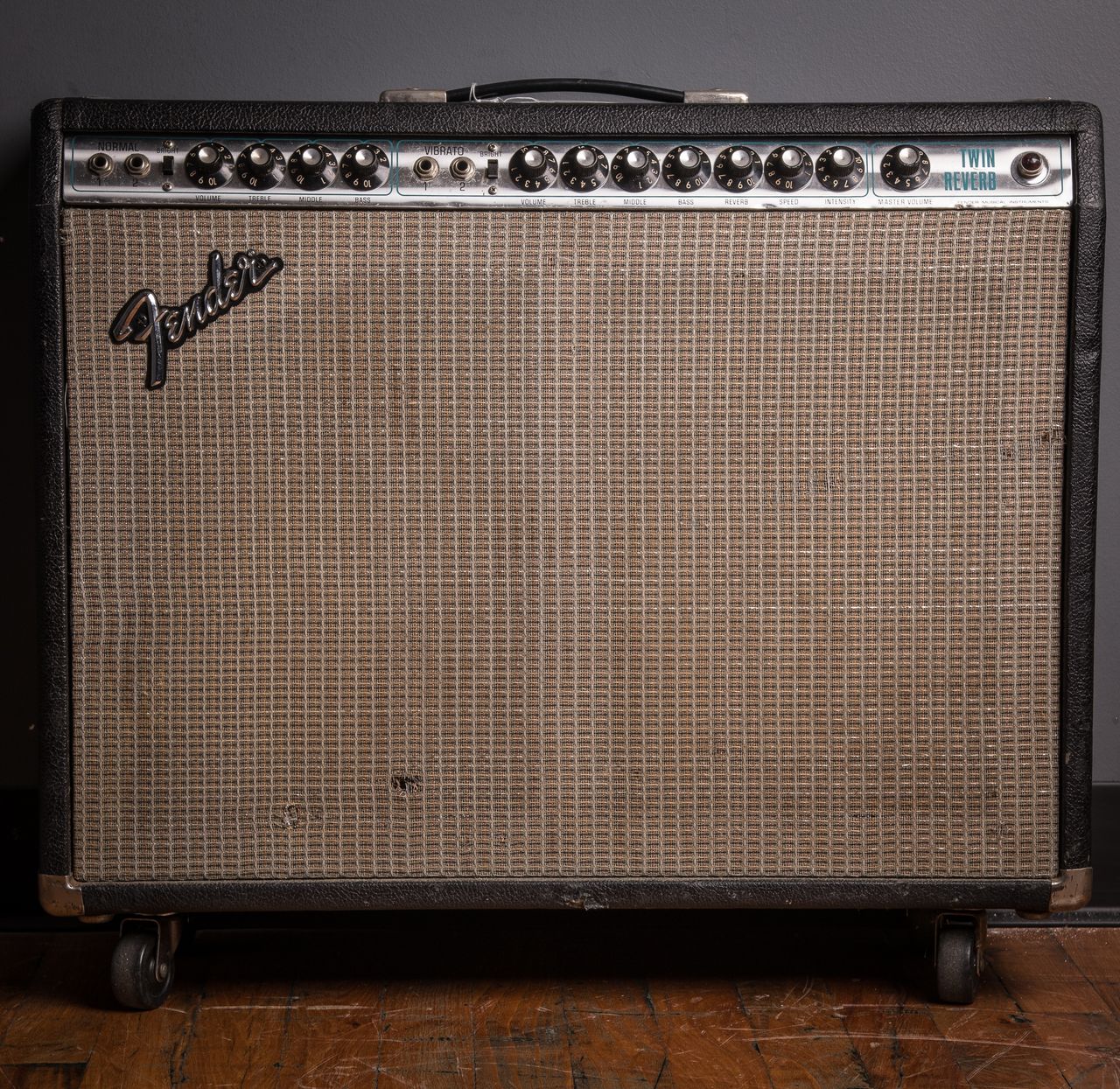 Carter Vintage - Fender Twin Reverb Master Volume 1976, Black | Carter  Vintage Guitar, image size:1280x1245