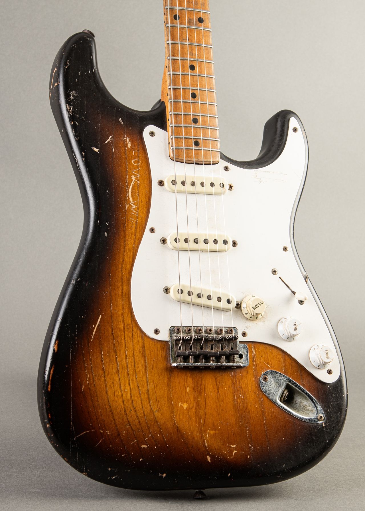 Fender Stratocaster サンバースト Carter Vintage - Fender Stratocaster 1954, Sunburst | Carter