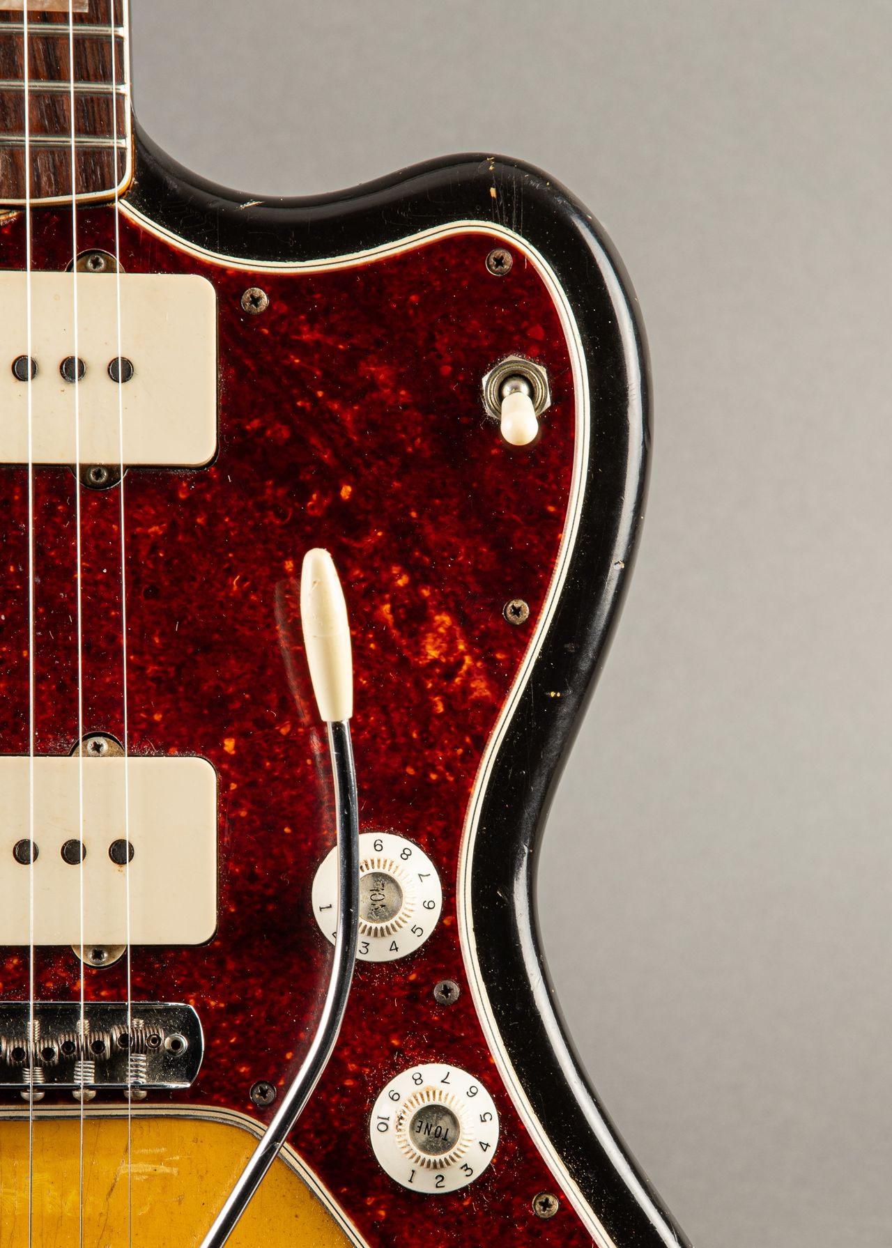 Carter Vintage - Fender Jazzmaster 1966, Sunburst | Carter Vintage