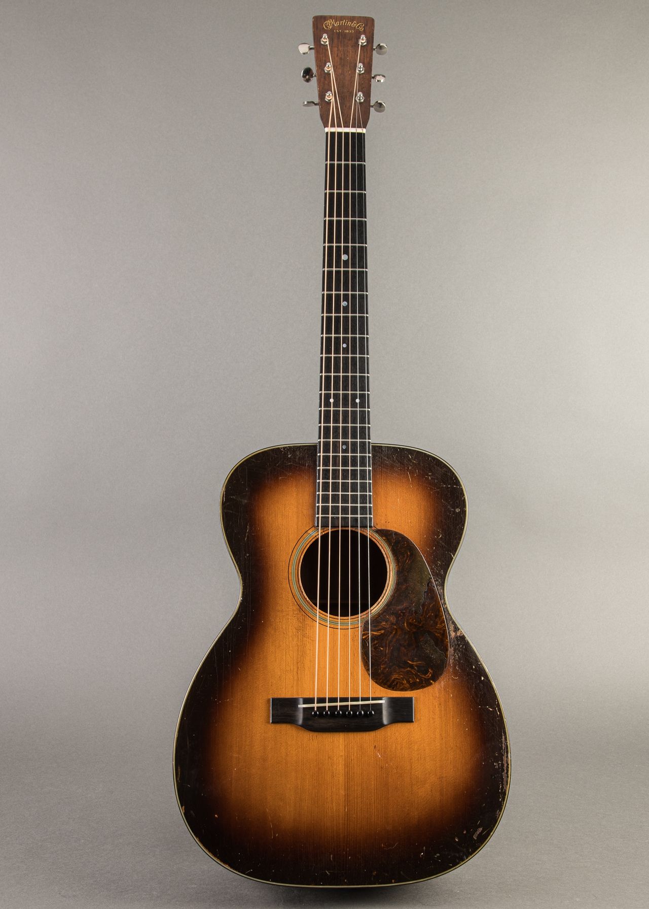 Carter Vintage - Martin 00-18 1937, Shade Top | Carter Vintage Guitar