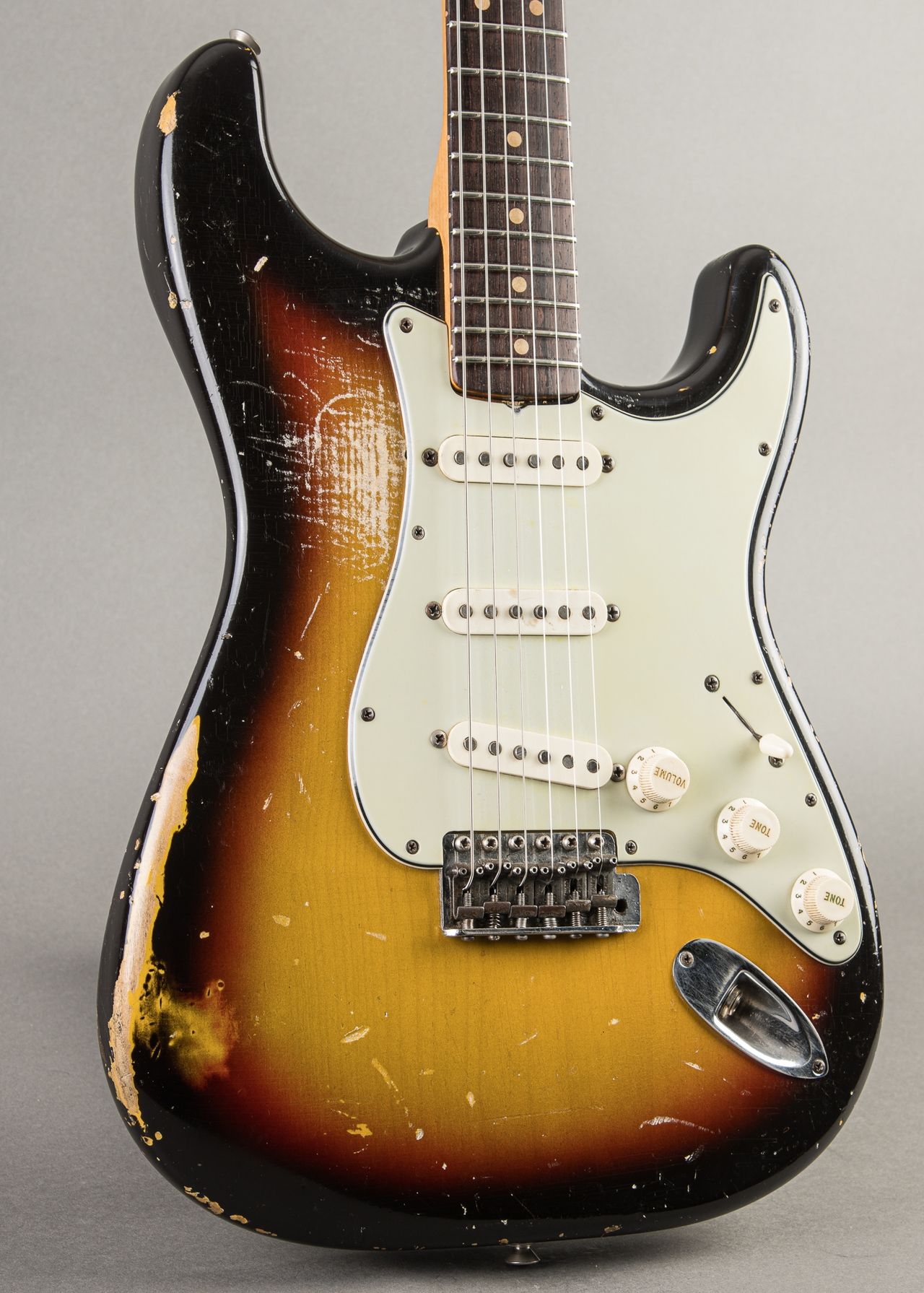 Vintage Stratocaster 1963 Styleジャパンビンテージ Carter Vintage - Fender Stratocaster 1963, Sunburst | Carter
