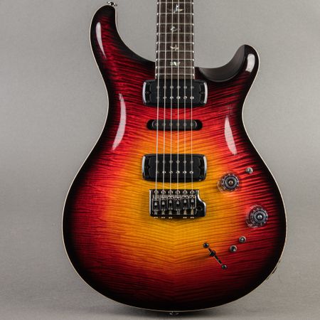 PRS Private Stock Brazilian #8318 Modern Eagle V Limited Run 2019, Dragons Breath Glow Smoked Burst thumbnail