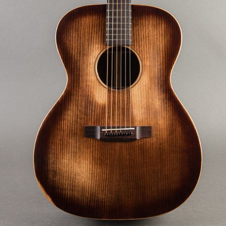 Martin 000-16 Streetmaster 2024, Sunburst Relic thumbnail