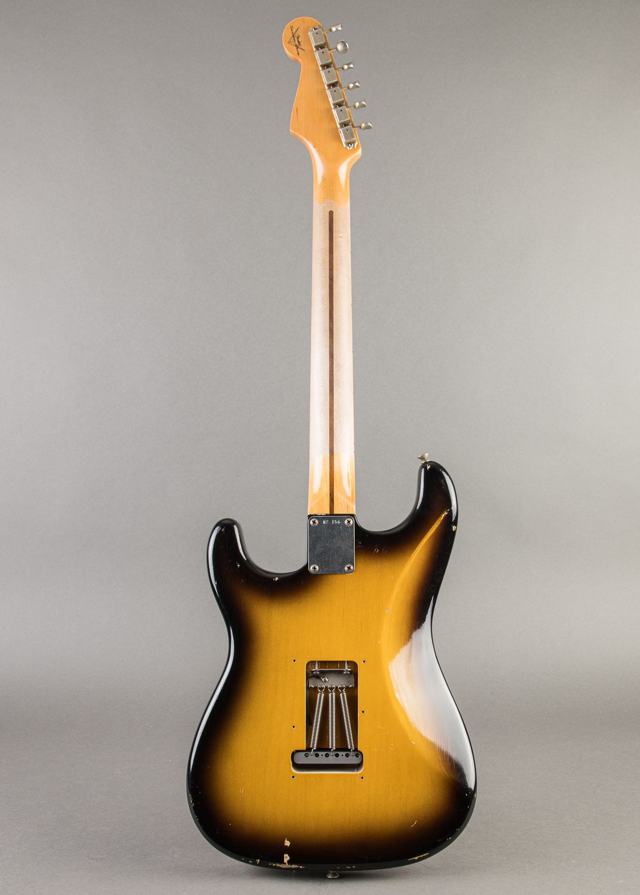 ★Custom HardRelic Sunburst Stratocaster★ Fender 60s Heavy Relic Stratocaster - Aged 3-Color Sunburst - YouTube