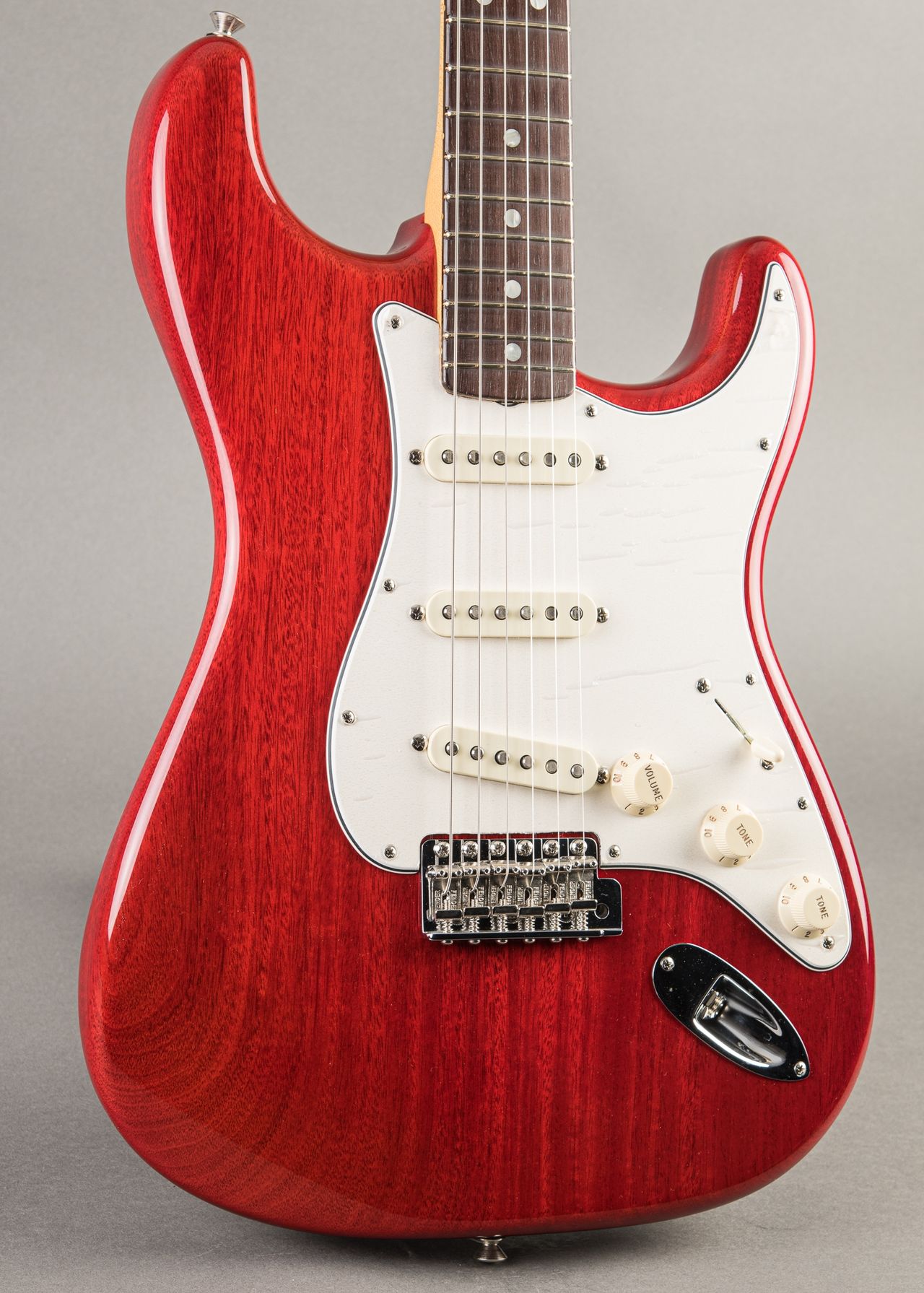 Carter Vintage - Fender Masterbuilt Dennis Galuszka '65 Mahogany
