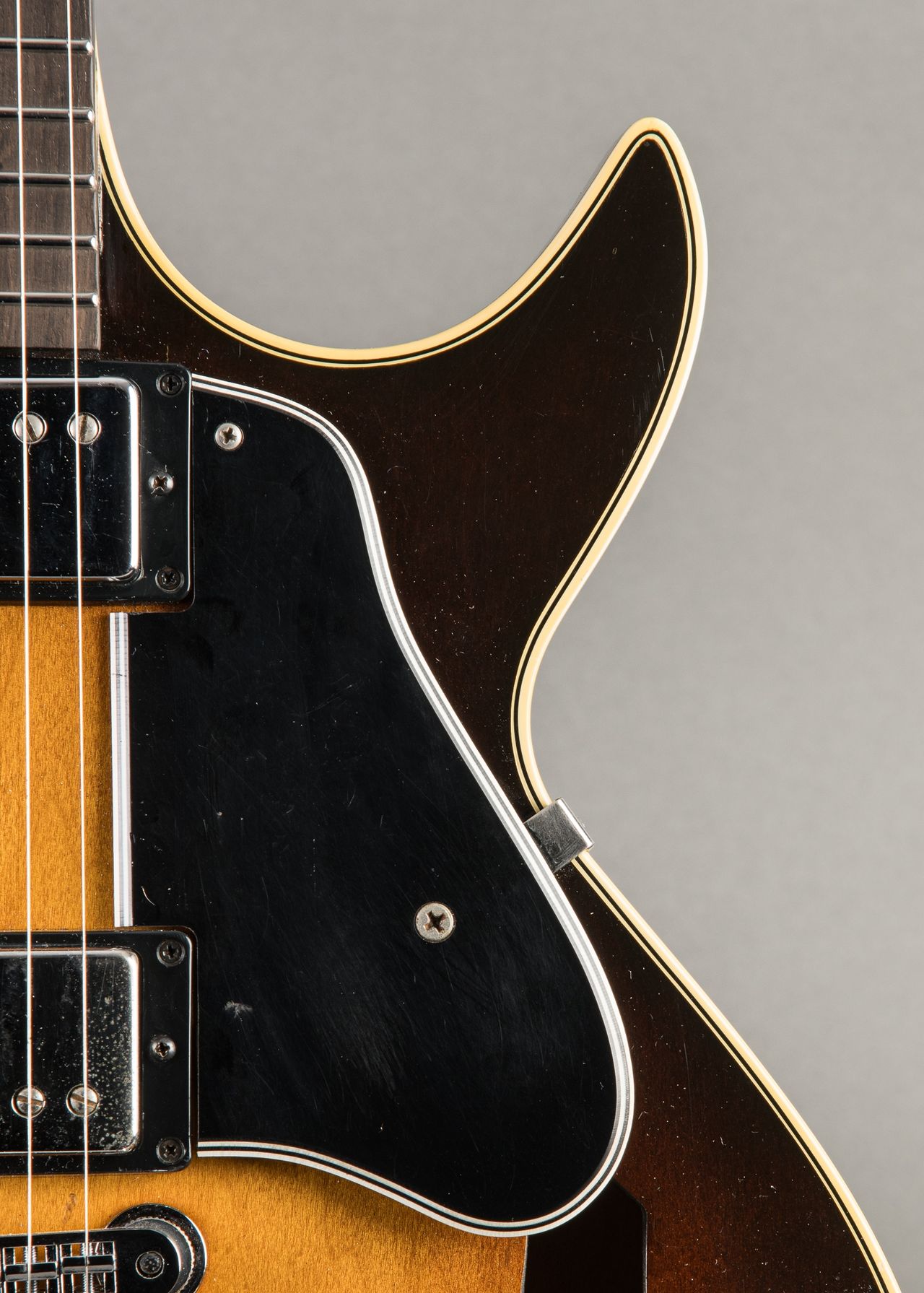 Carter Vintage - Gibson Howard Roberts Fusion 1980, Sunburst