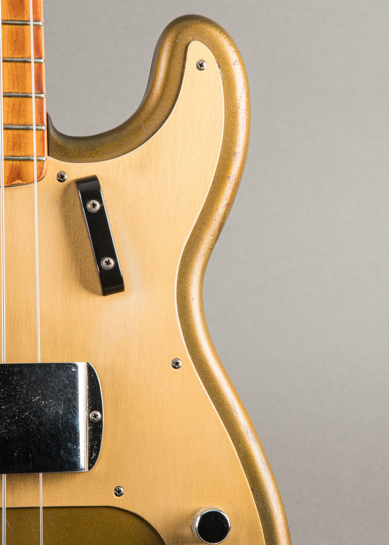 Carter Vintage - Fender Precision Bass 1959, Aztec Gold Refin