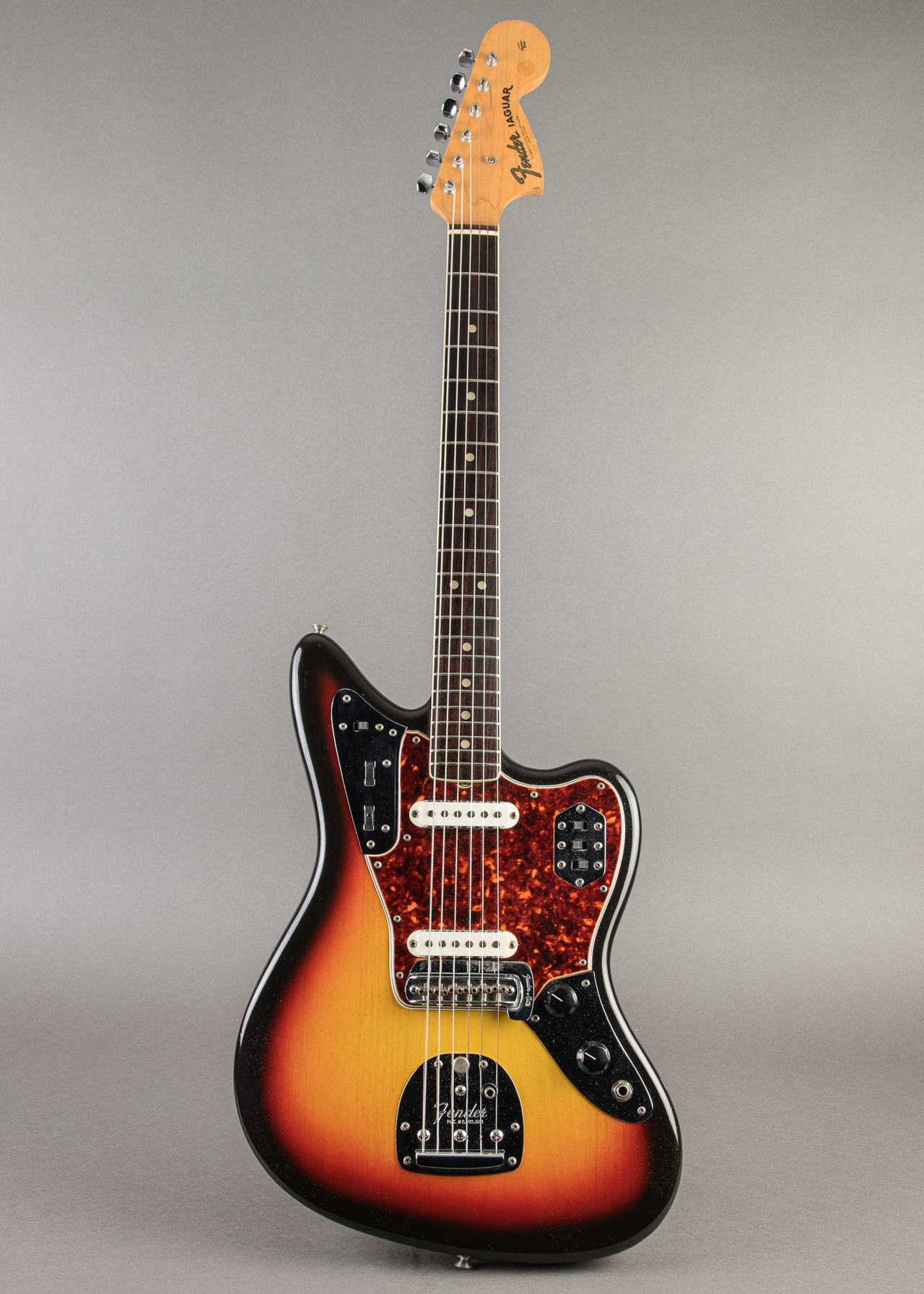 Carter Vintage - Fender Jaguar 1965, Sunburst | Carter Vintage Guitar