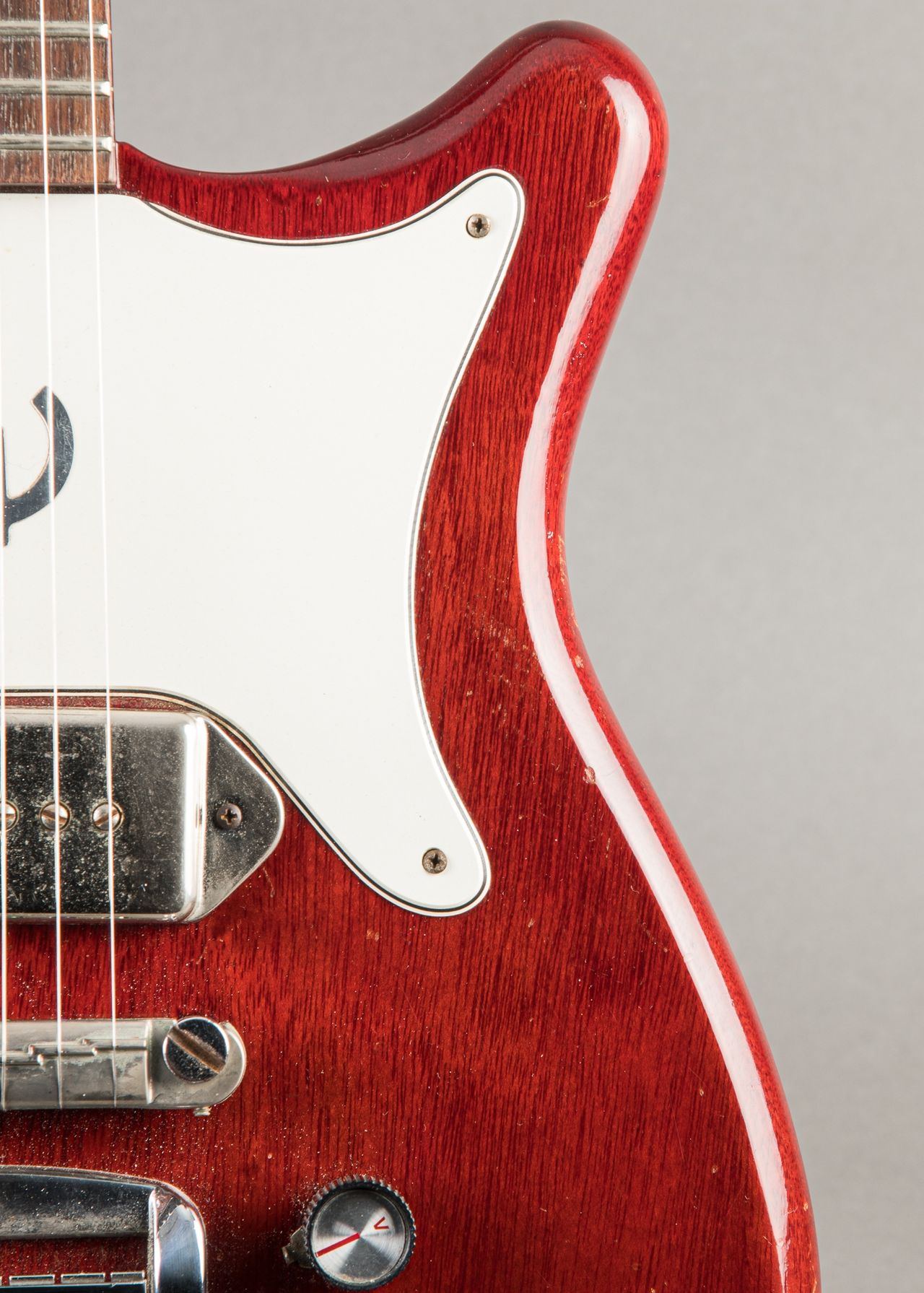 Carter Vintage - Epiphone Coronet 1965, Cherry | Carter Vintage Guitar