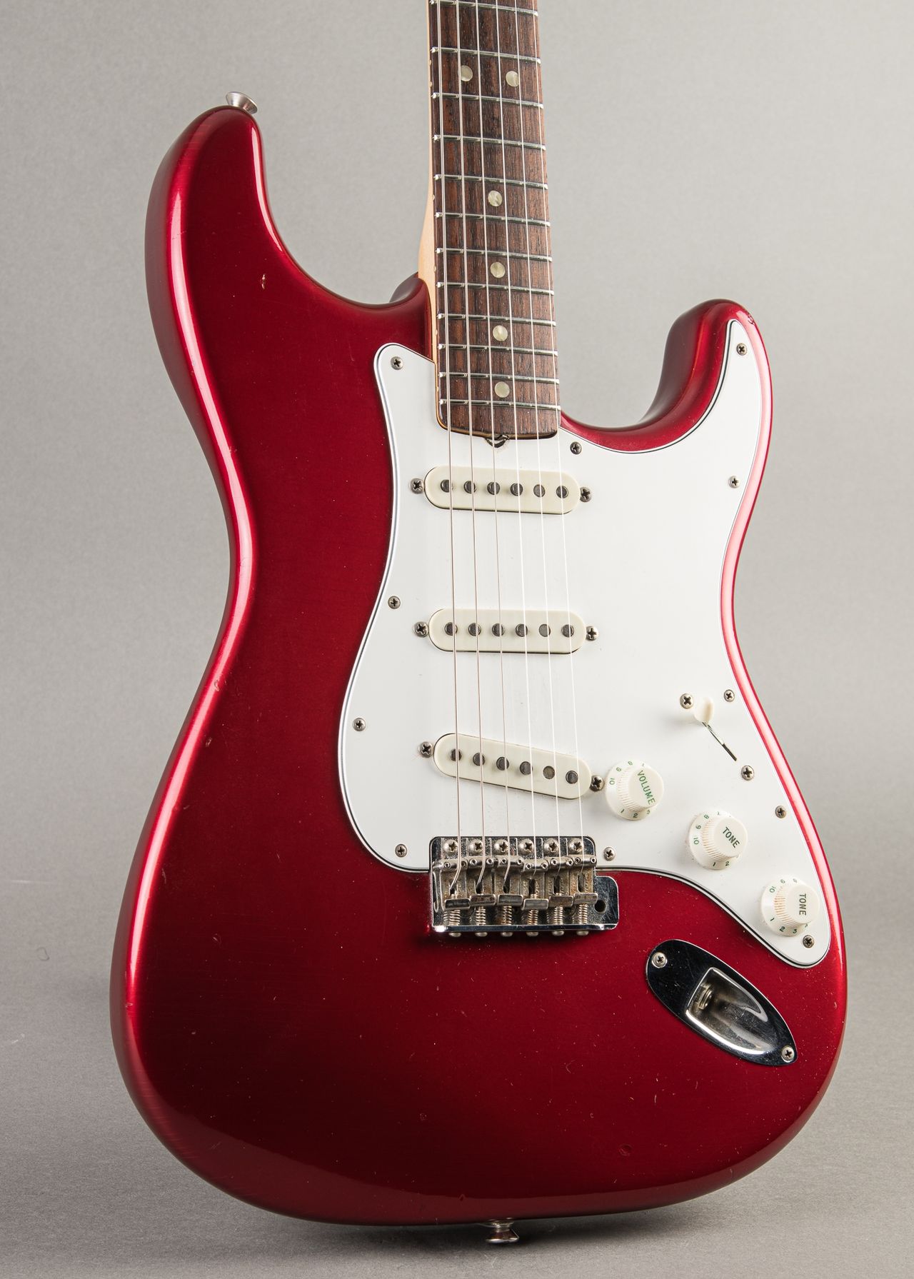 Carter Vintage - Fender Stratocaster 1966, Candy Apple Red