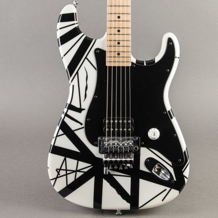 Charvel EVH Artist Series 2000, White and Black thumbnail
