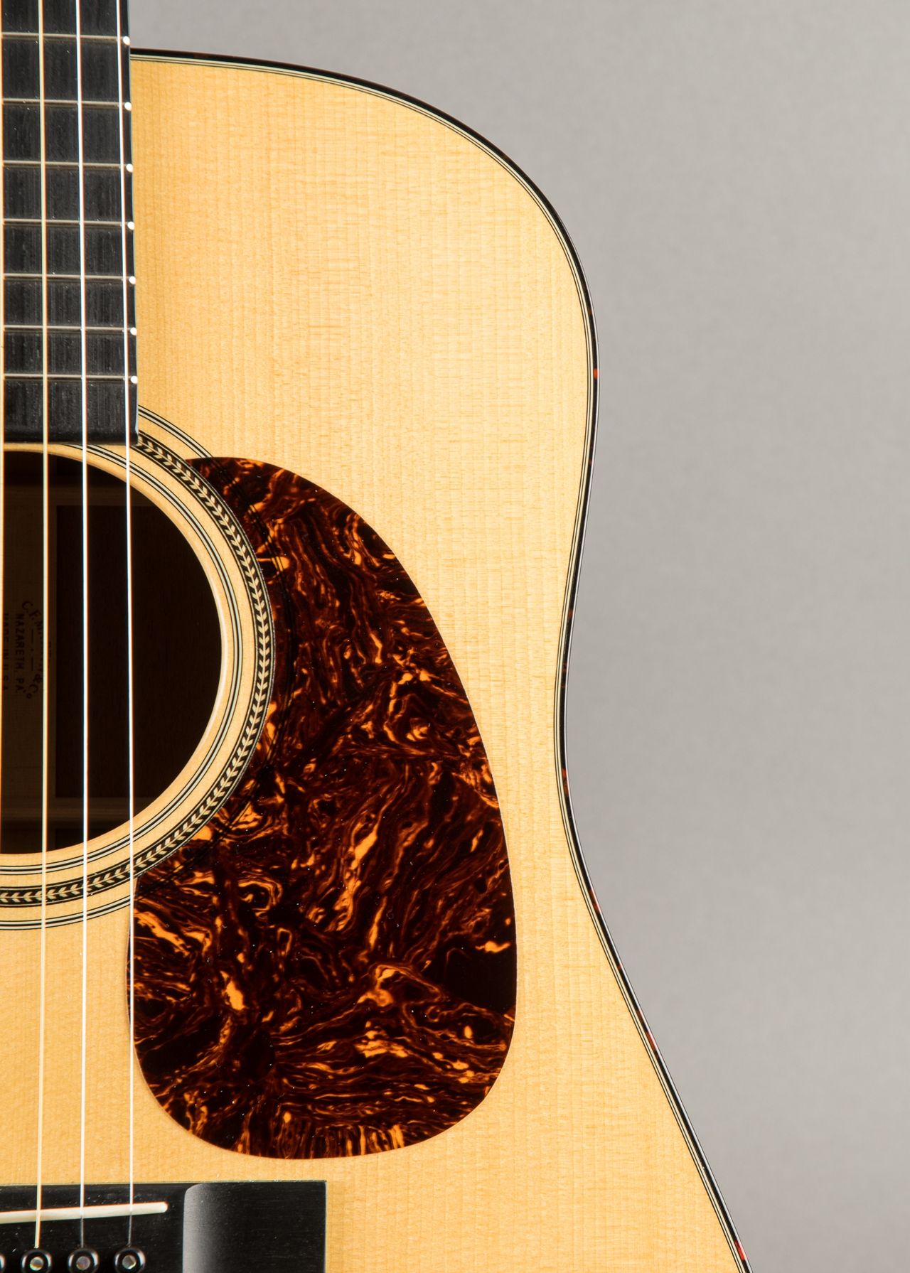 マーチン D18 Martin D-18 Standard Series Acoustic Guitar - Natural with Aging