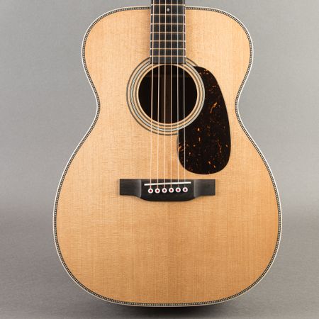 Martin 00-28 Modern Deluxe 2024, Martin 00-28 Modern Deluxe thumbnail