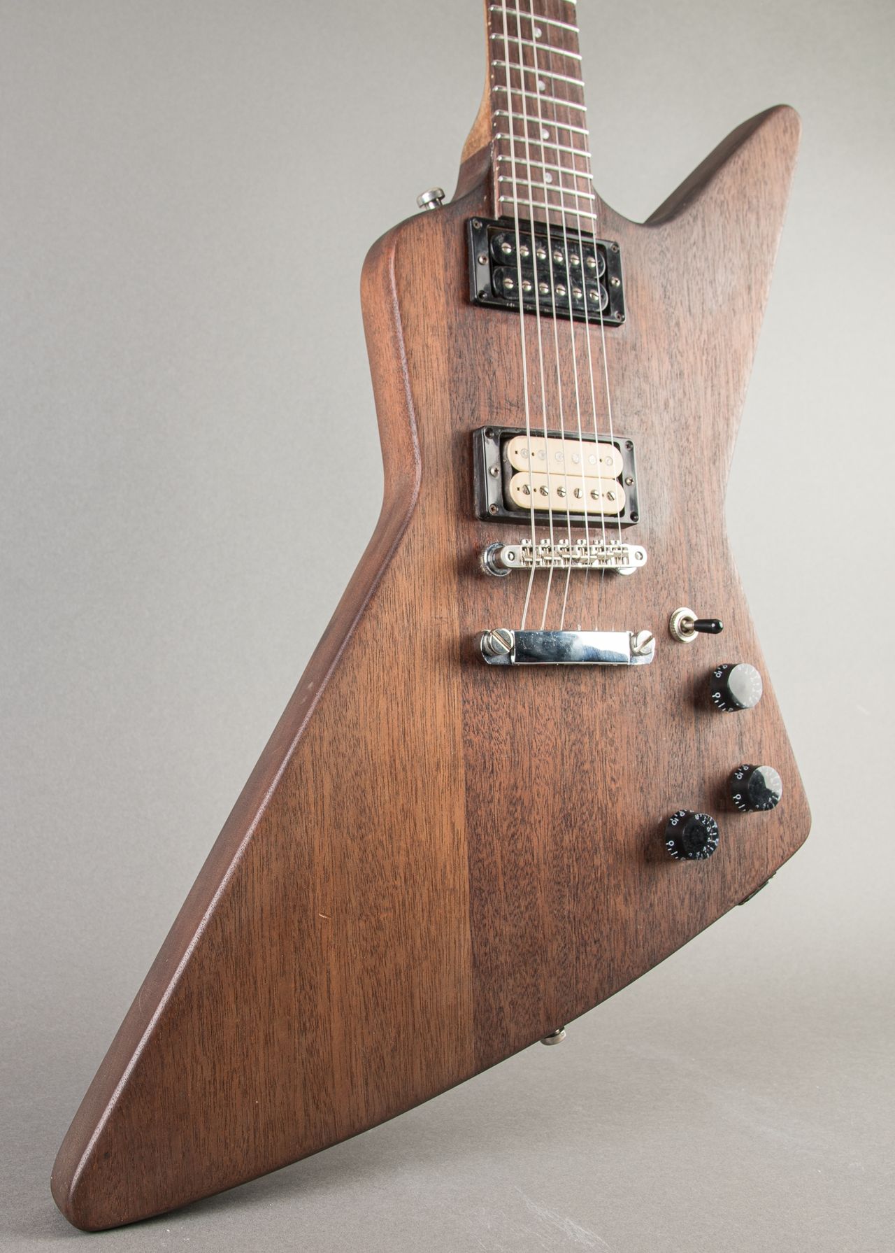 Carter Vintage - Gibson Explorer 1984, Natural | Carter Vintage Guitar