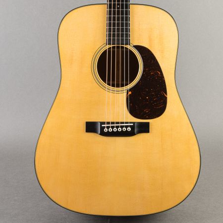 Martin Custom D-18 Golden Era Sinker Mahogany 2022, Natural thumbnail