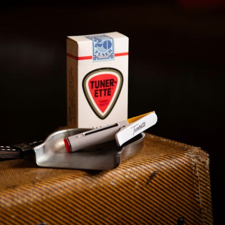 Tunerette Guitar Tuner thumbnail