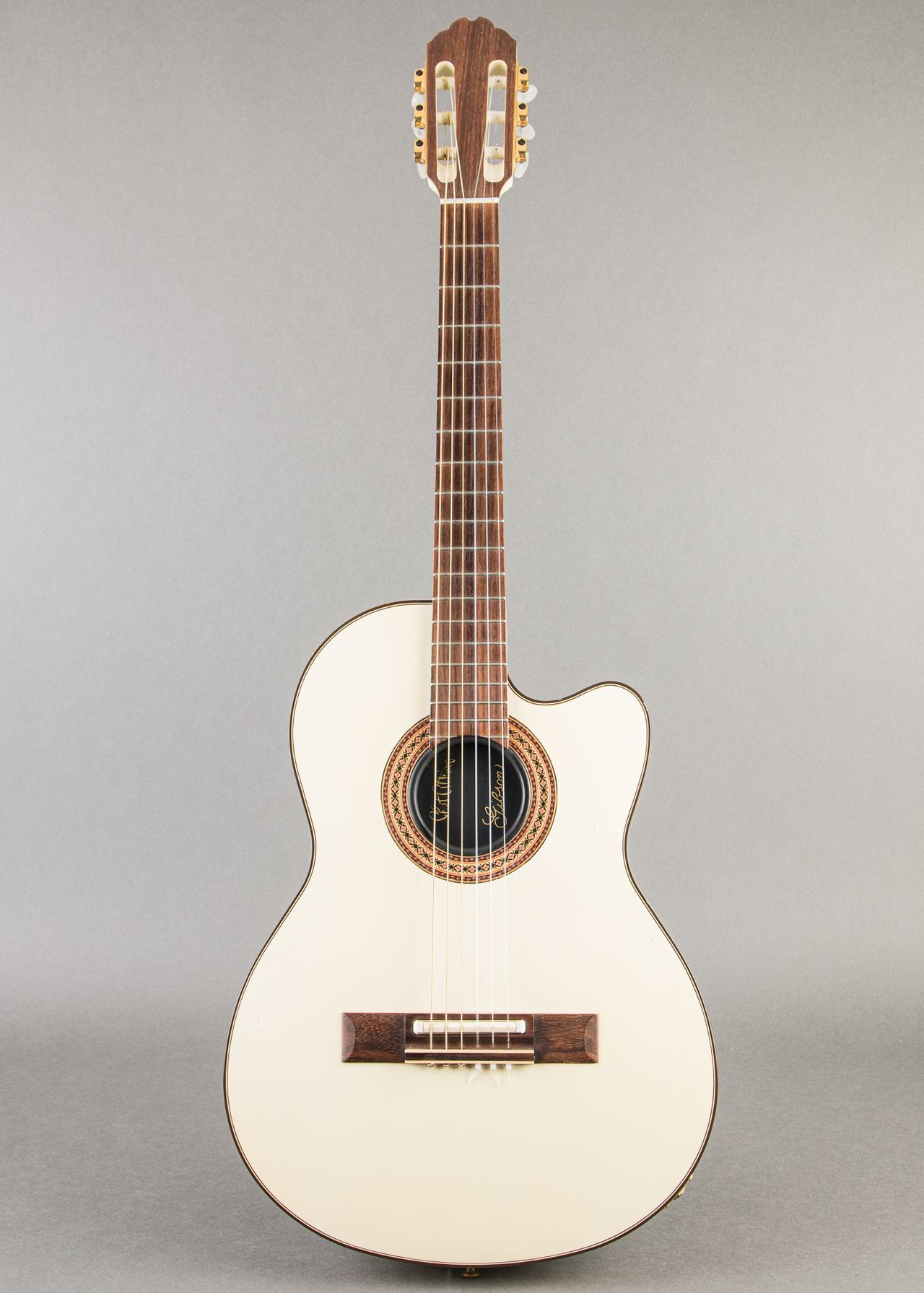 Carter Vintage - Gibson Chet Atkins CE Nylon 1986, White | Carter