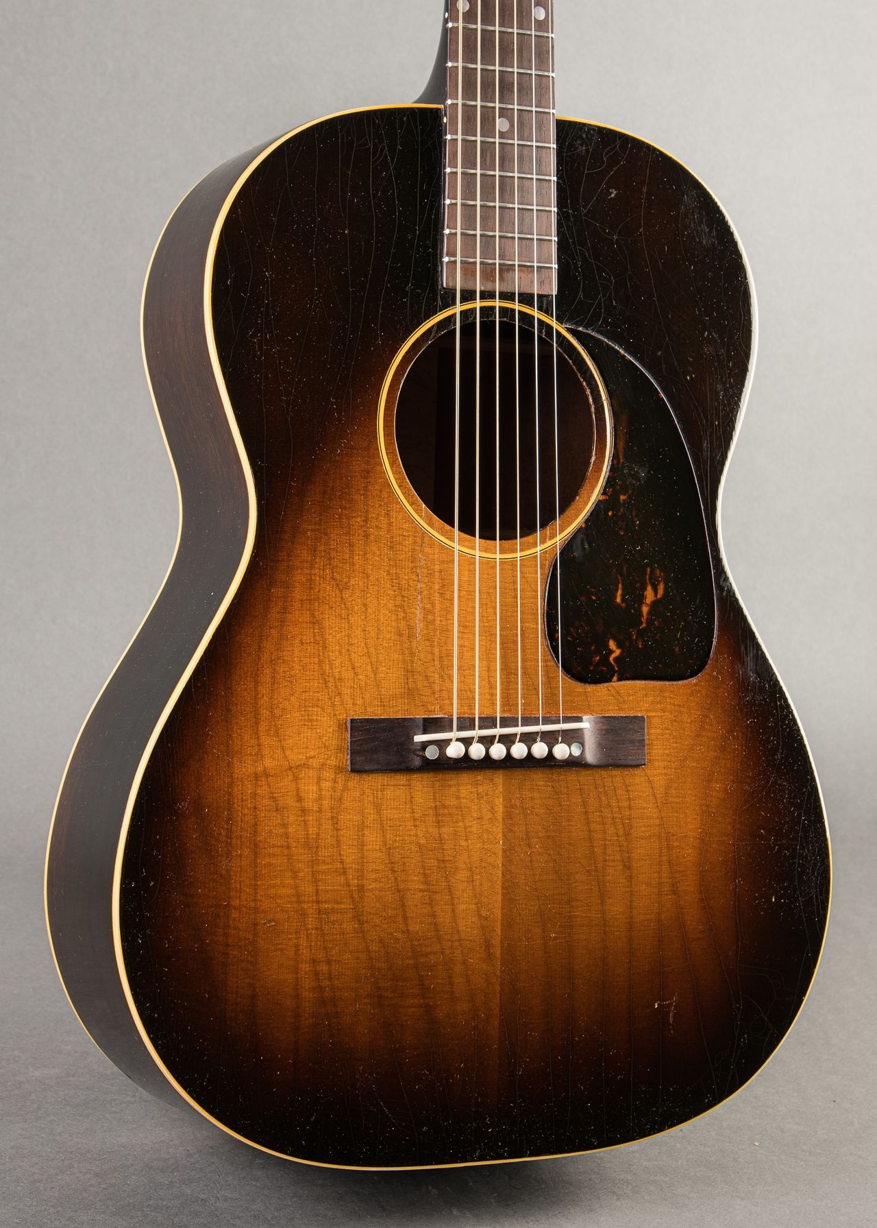 Carter Vintage - Gibson LG-2 1948, Sunburst | Carter Vintage Guitar