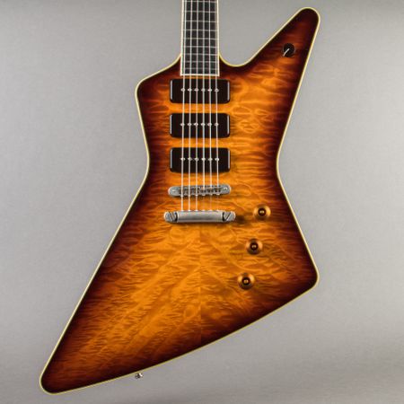 Hamer Standard Custom for Namm 2007, Tobacco Sunburst thumbnail