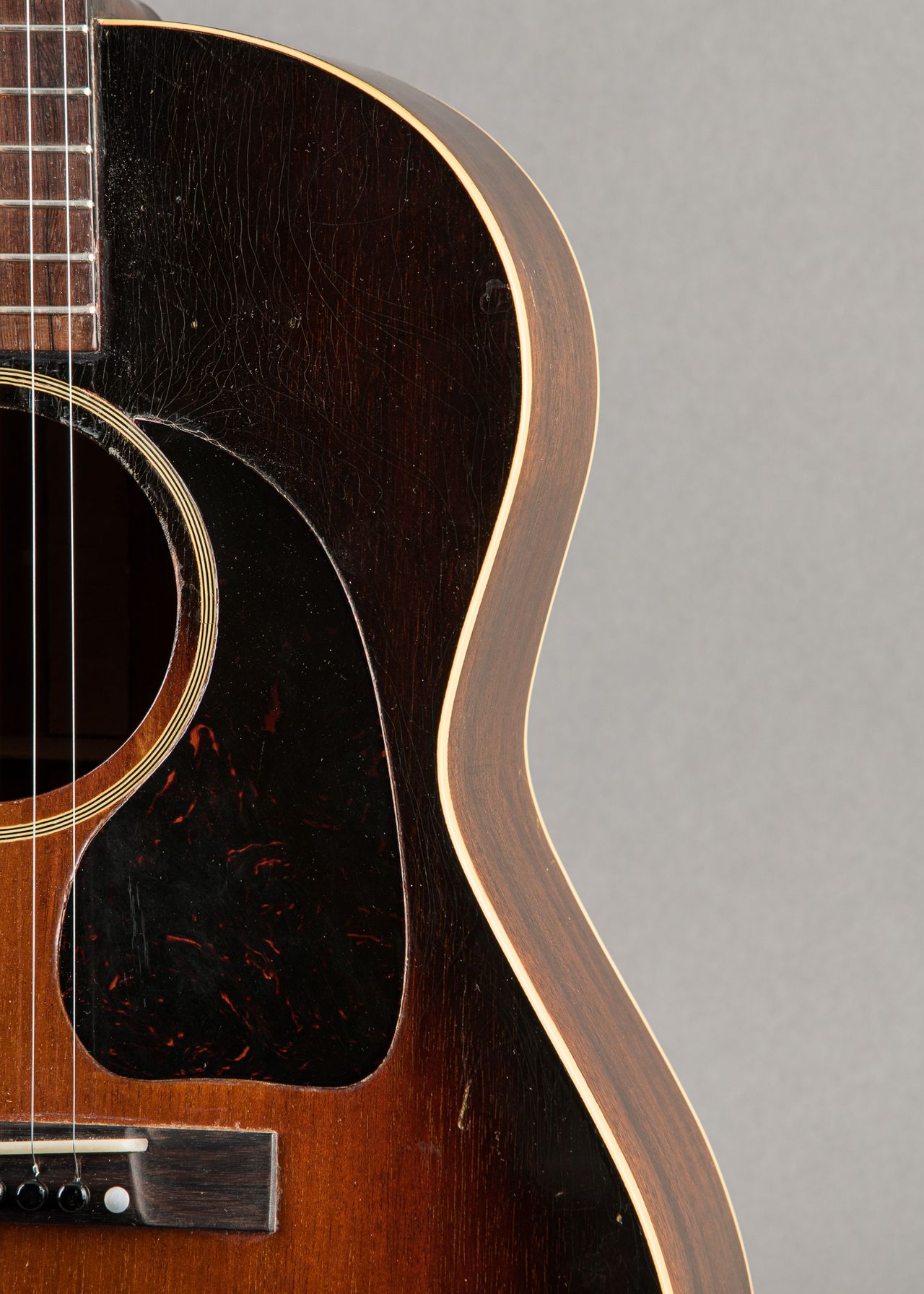 Carter Vintage - Gibson LG-2 1944, Sunburst | Carter Vintage Guitar