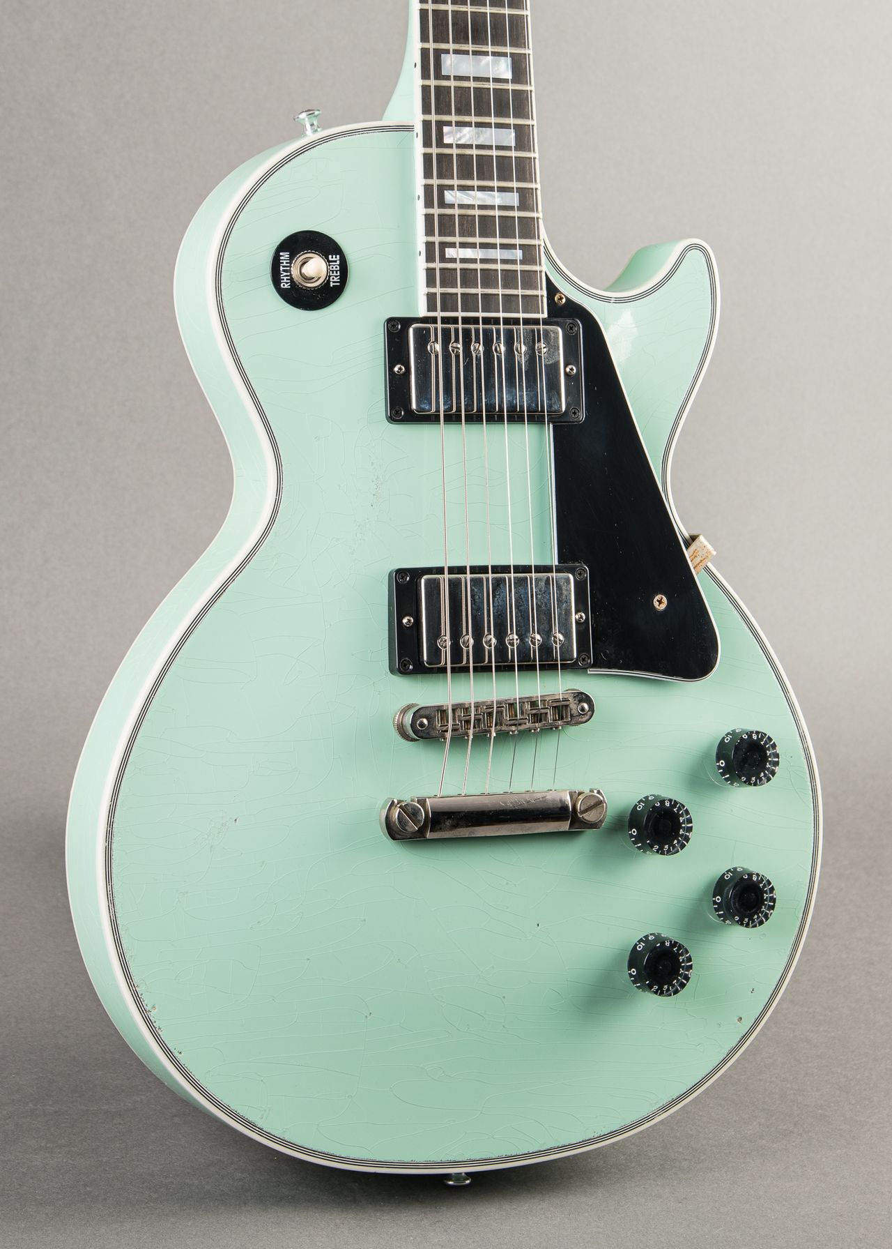 ン*シ様 Gibson カーキー色　カジュアルジャケット　サイズL相当　新品未使 Carter Vintage - Gibson Les Paul Custom Murphy Lab Light Aged 2026