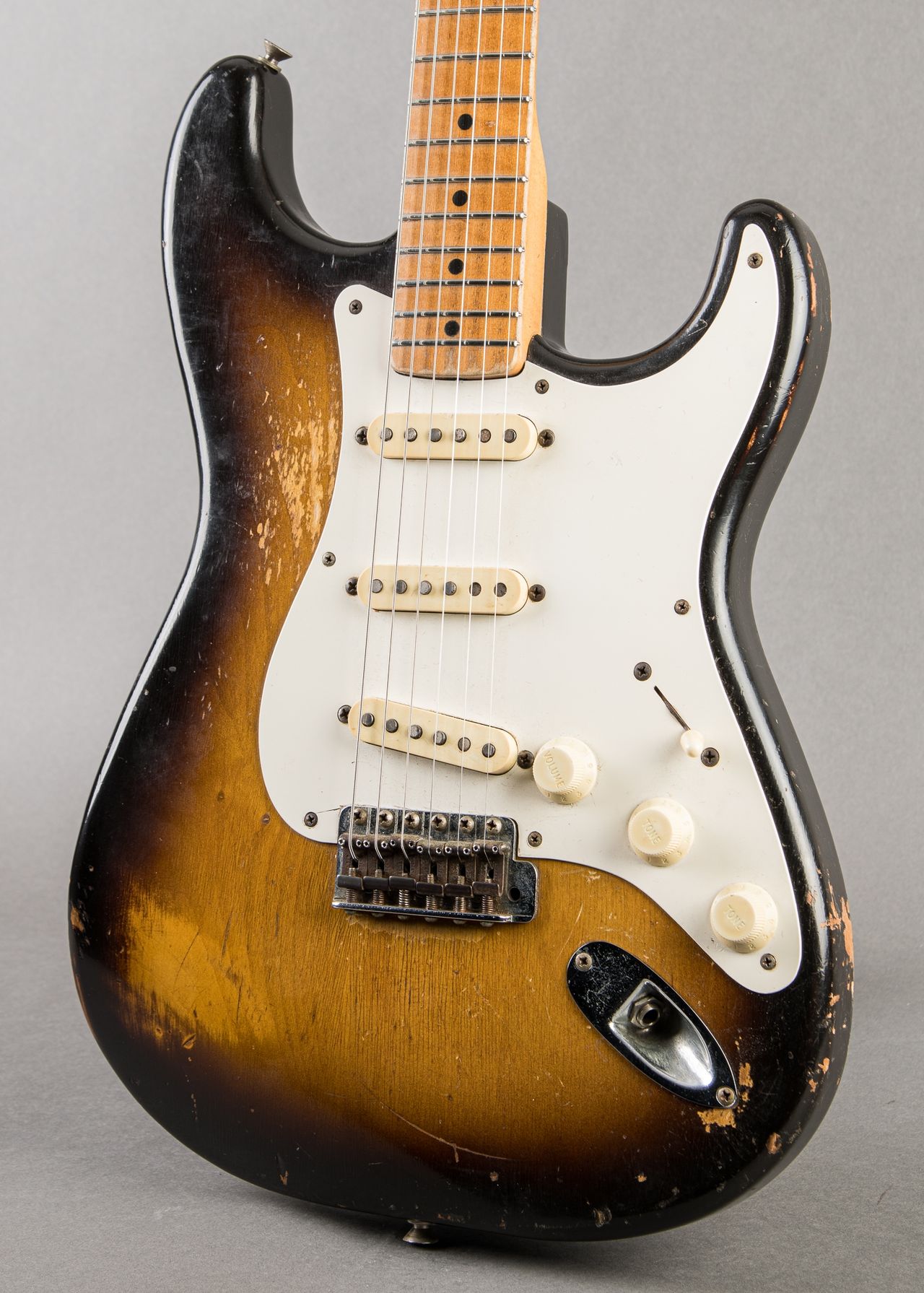 Carter Vintage - Fender Stratocaster 1957, Sunburst | Carter