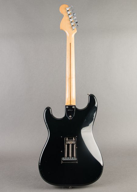 Carter Vintage - Fender Stratocaster 1983, Black | Carter Vintage