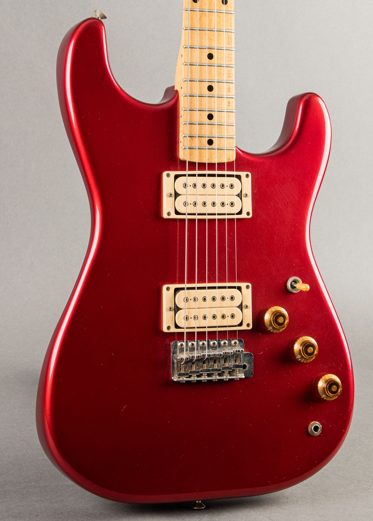 Carter Vintage - Robin Super Strat 1980s, Red | Carter Vintage Guitar