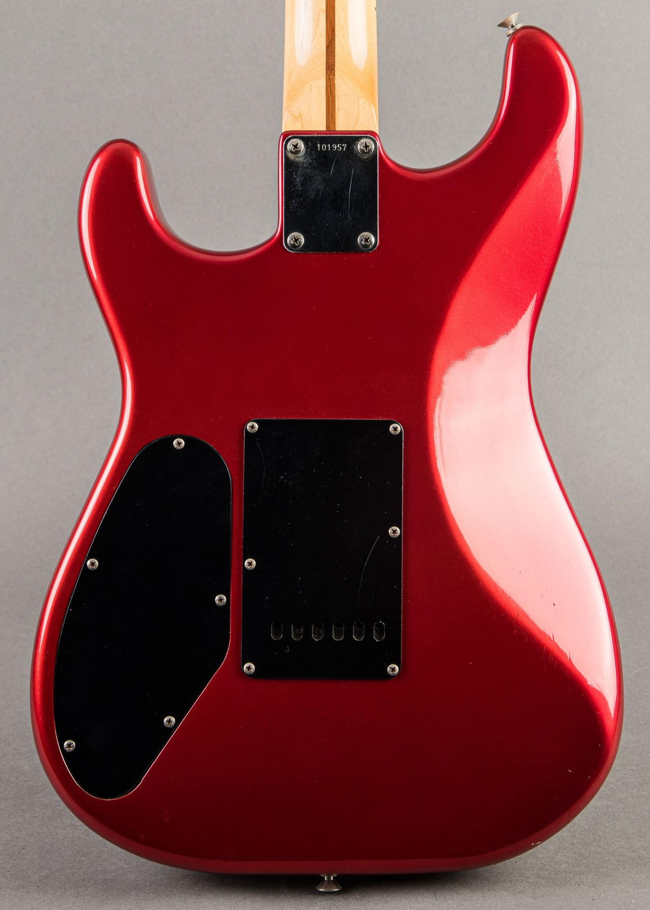 Carter Vintage - Robin Super Strat 1980s, Red | Carter Vintage Guitar