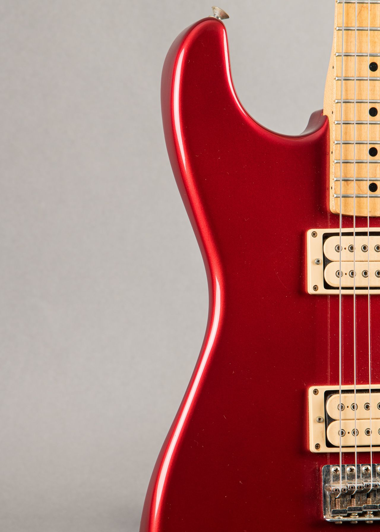 Carter Vintage - Robin Super Strat 1980s, Red | Carter Vintage Guitar