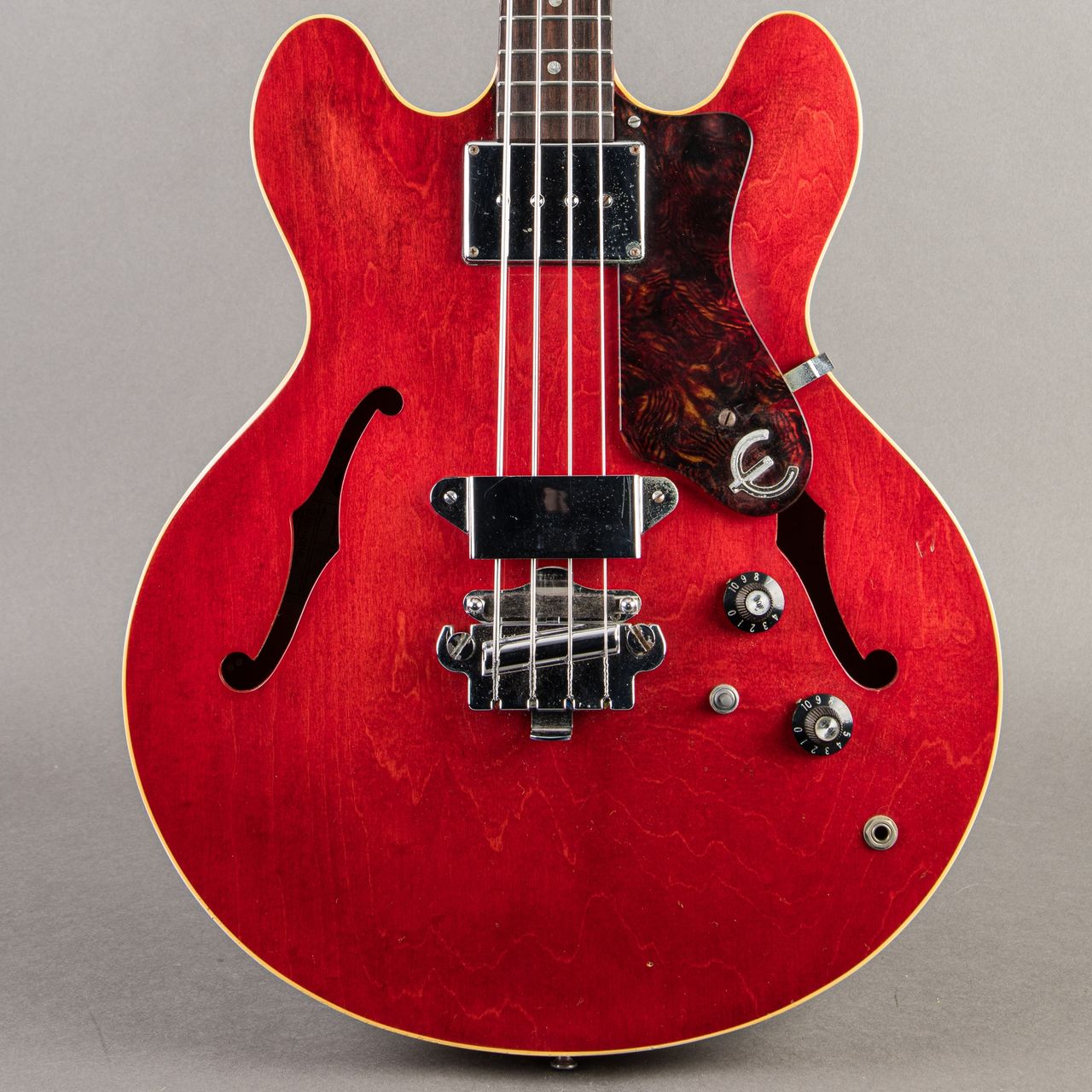Carter Vintage - Epiphone Rivoli EBV-232 1967, Cherry | Carter