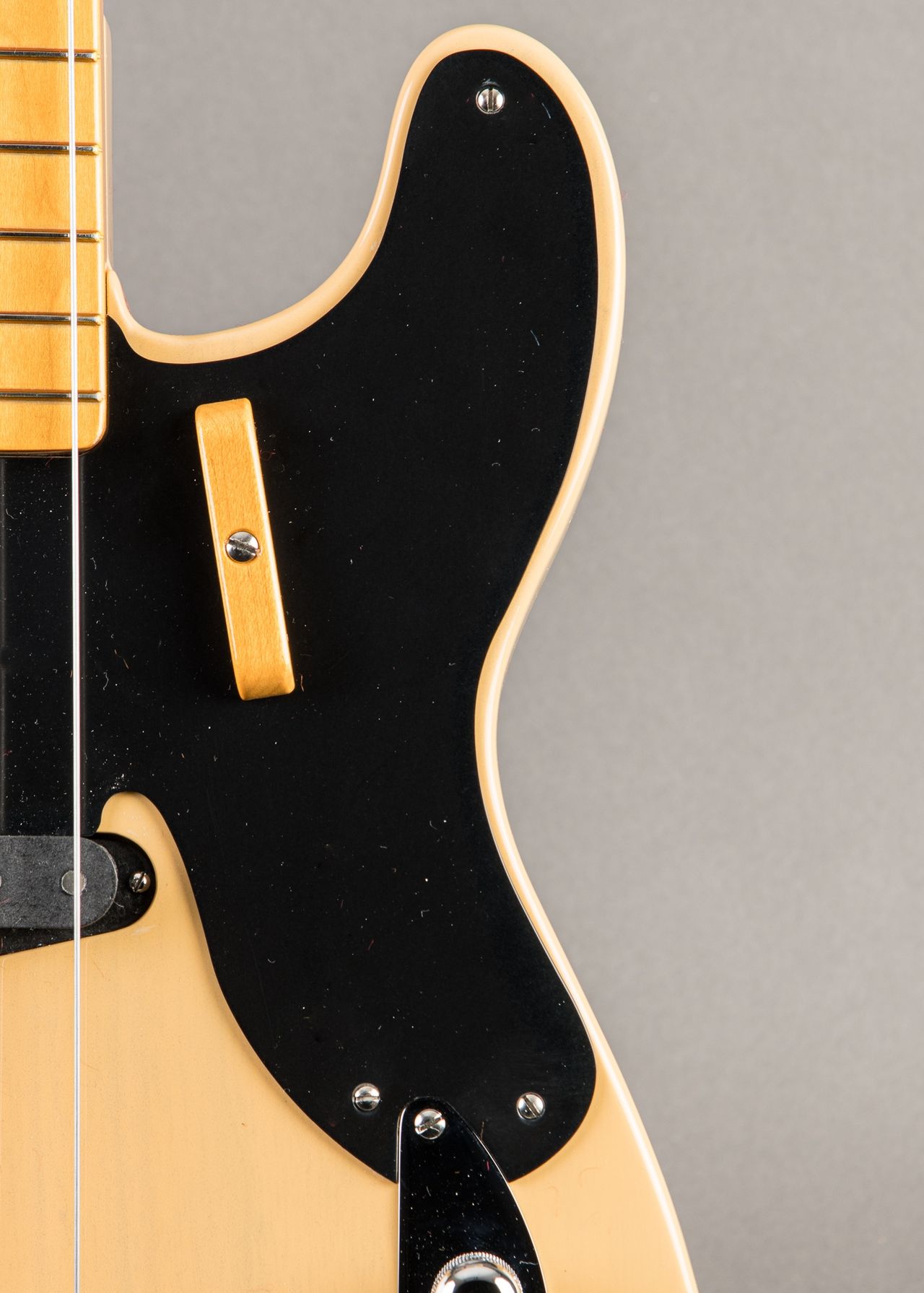 Carter Vintage - Fender 75th Anniversary American Vintage II 