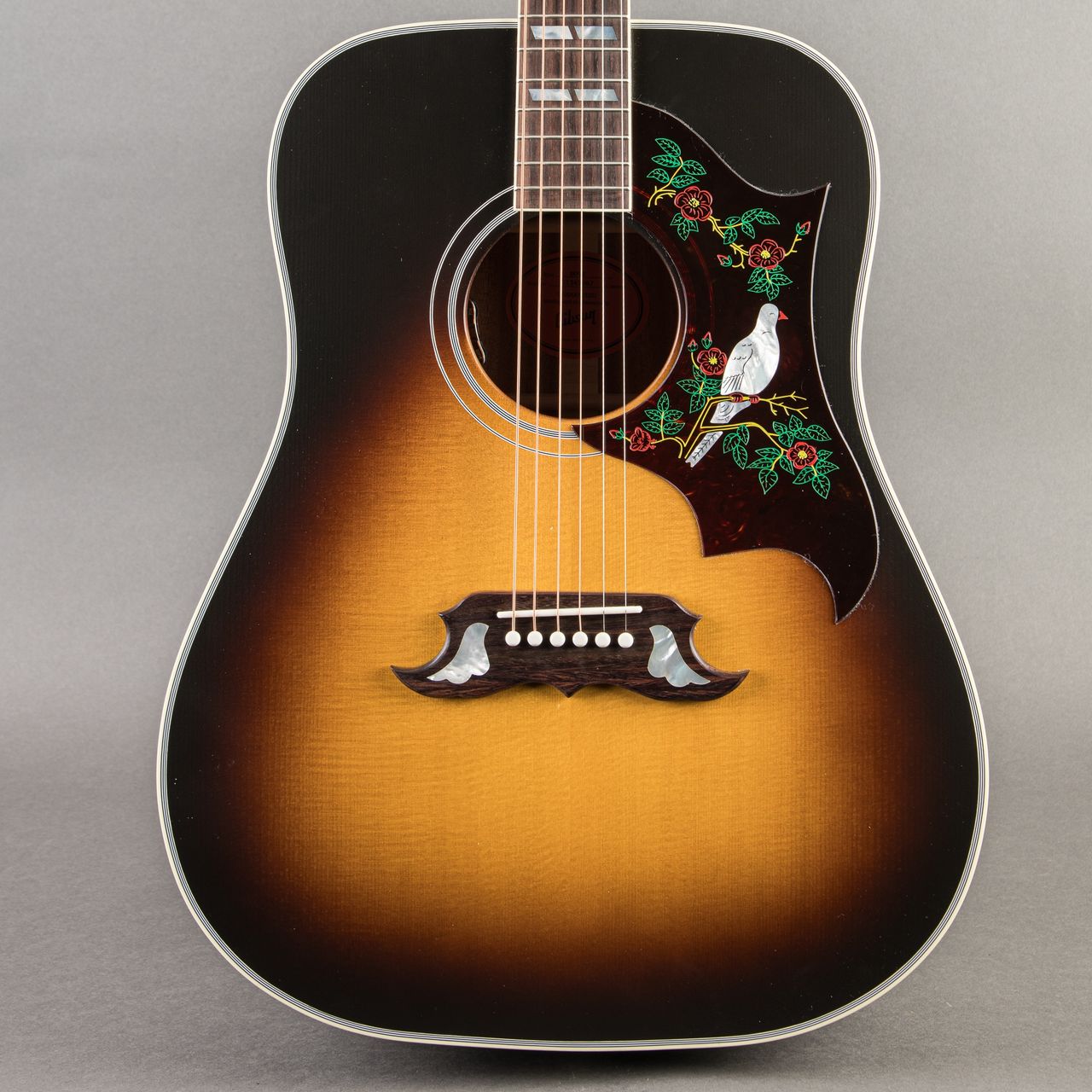 Carter Vintage - Gibson Dove Mahogany 2025, Vintage Sunburst
