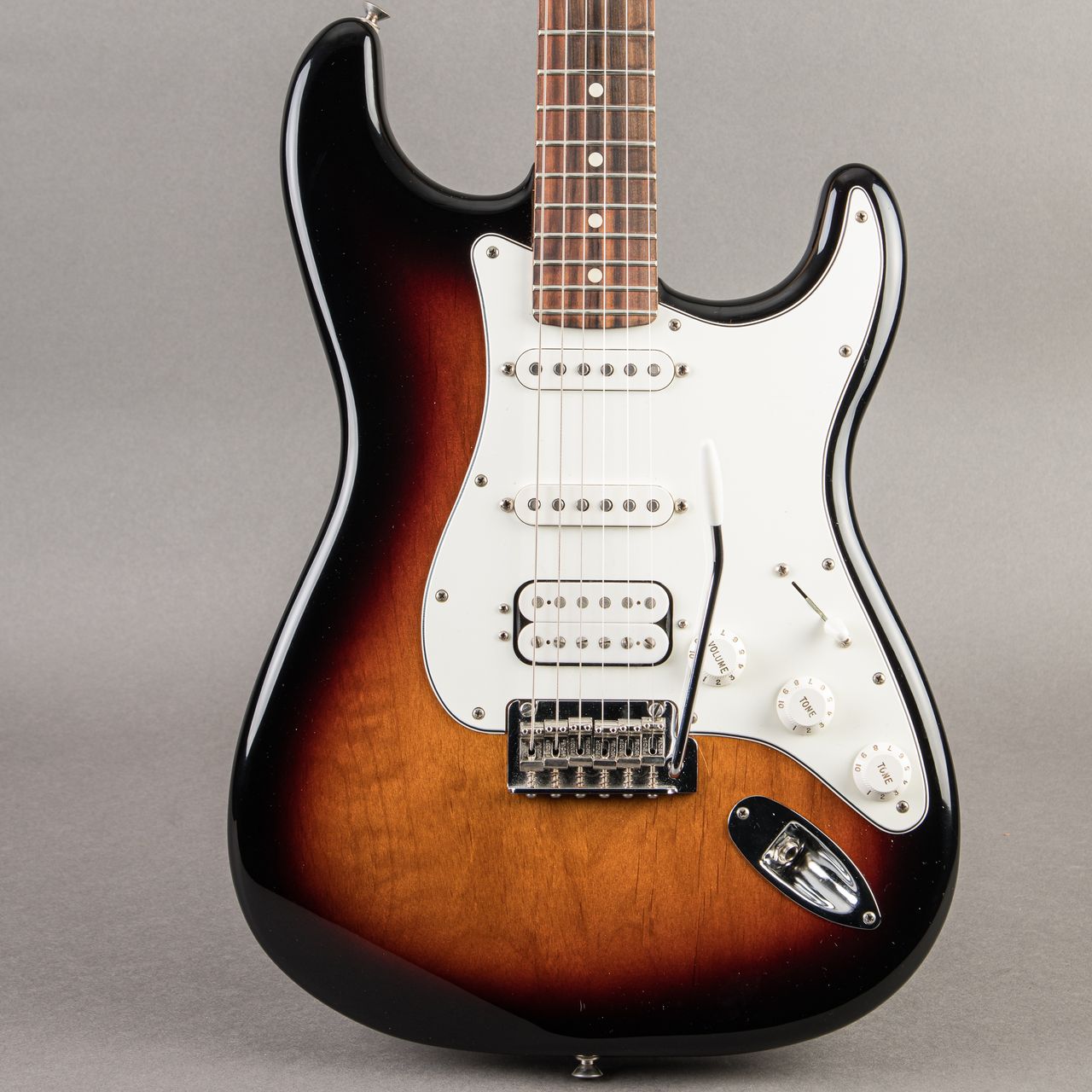 Carter Vintage - Fender HSS Player Stratocaster 2020, Sunburst