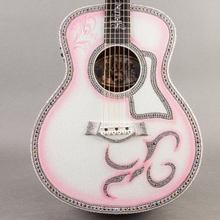 Bourbon Lucky Charms Pink Glow 2025, Natural thumbnail