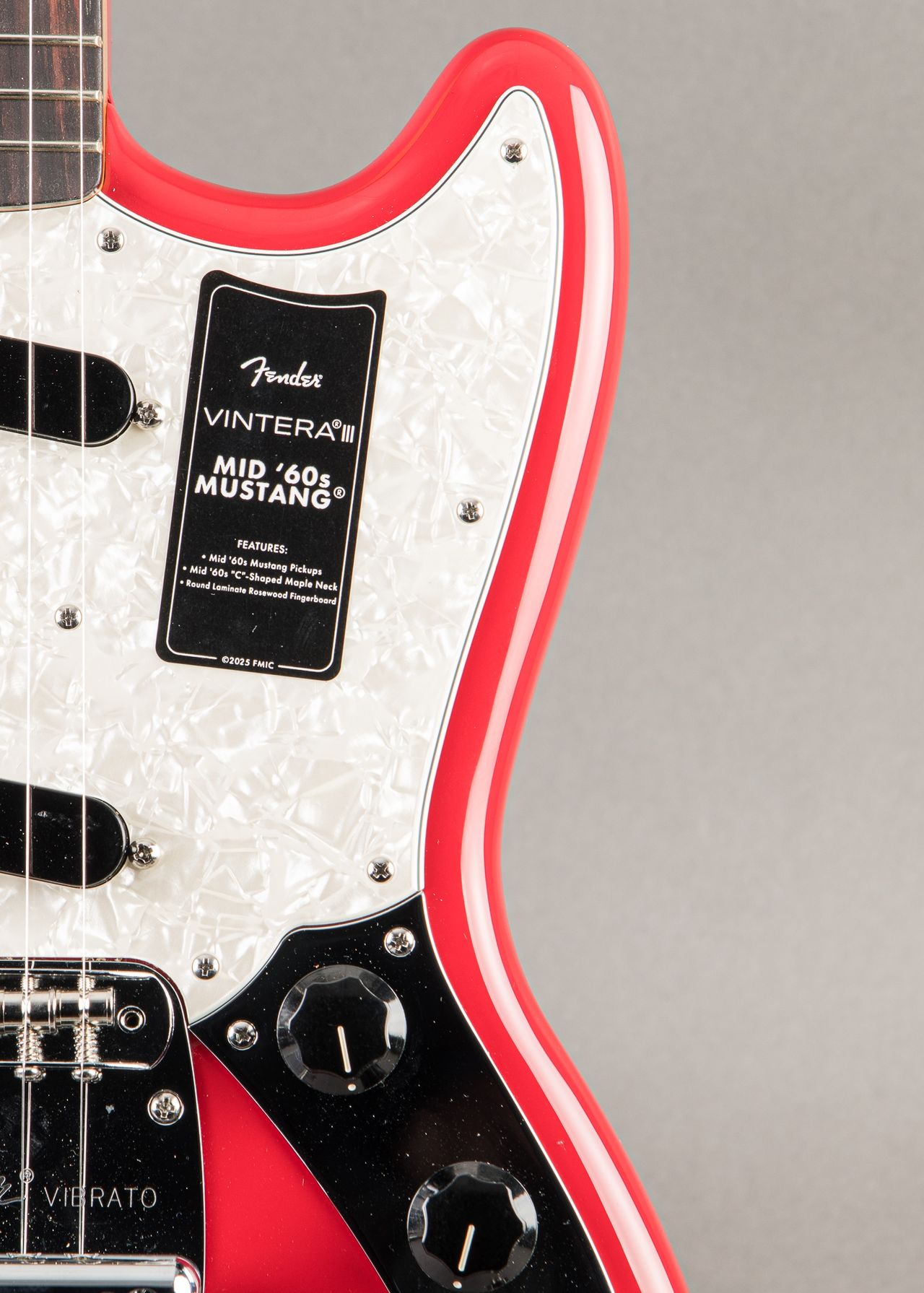 Carter Vintage - Fender Vintera III Mid 60's Mustang 2026, Dakota