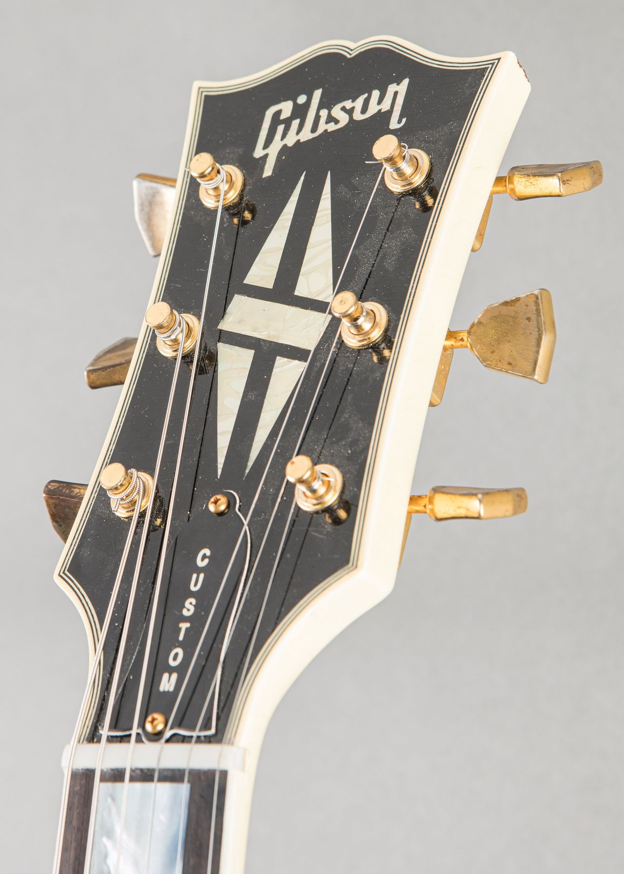 Carter Vintage - Gibson Jimi Hendrix 1967 SG Custom Owned by