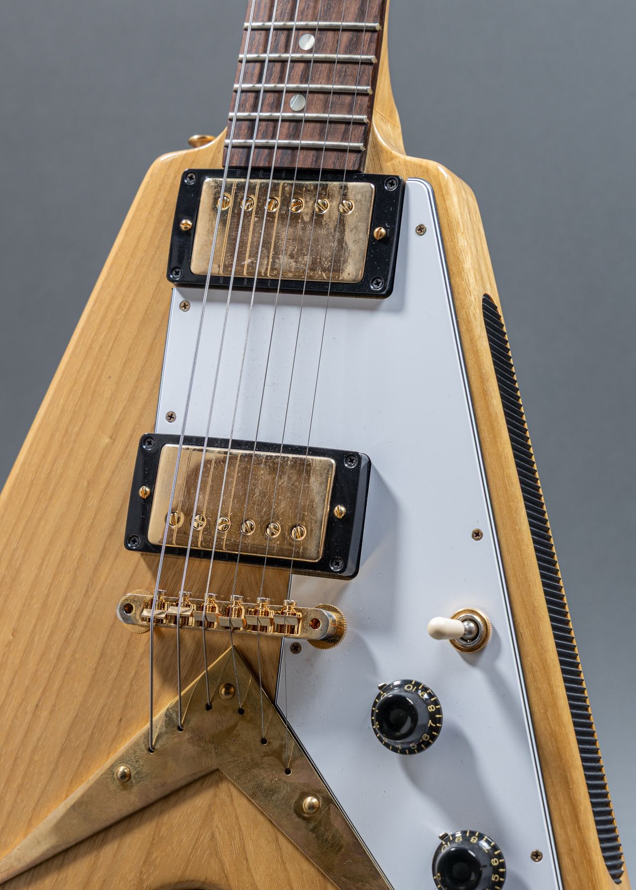 Norman's Rare Guitars - Gibson Custom Shop 1958 Korina Flying V