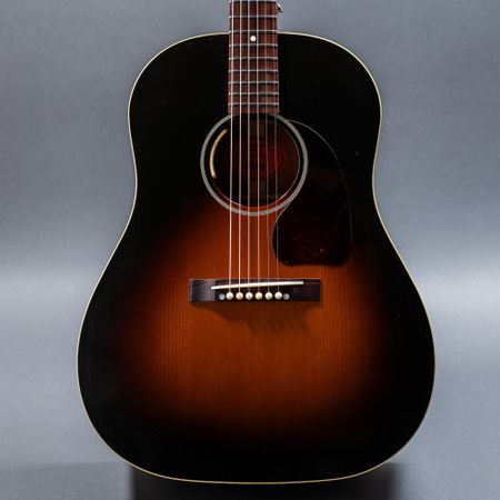 Norman's Rare Guitars - Gibson 60s J-45 Original Adj. Saddle 2025