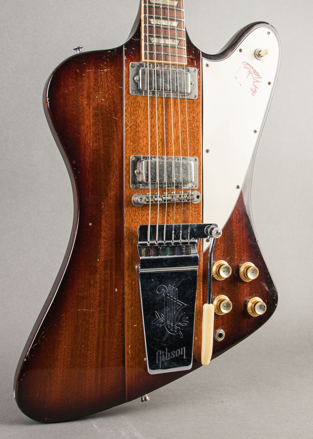 ギター Gibson firebird Vintage Sunburs Carter Vintage - Gibson Firebird V 1964, Sunburst | Carter Vintage