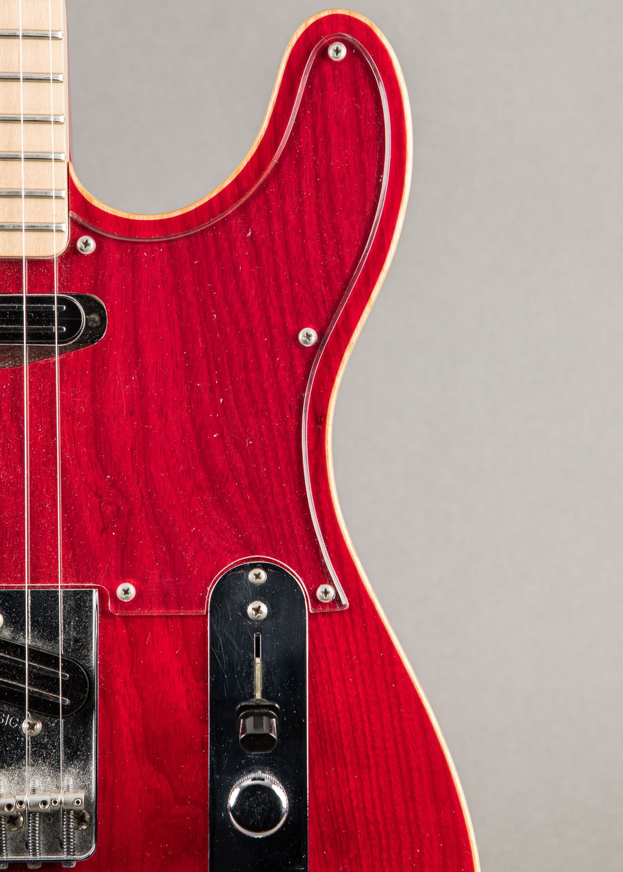 Carter Vintage - G&L ASAT Classic 1996, Candy Apple Red | Carter