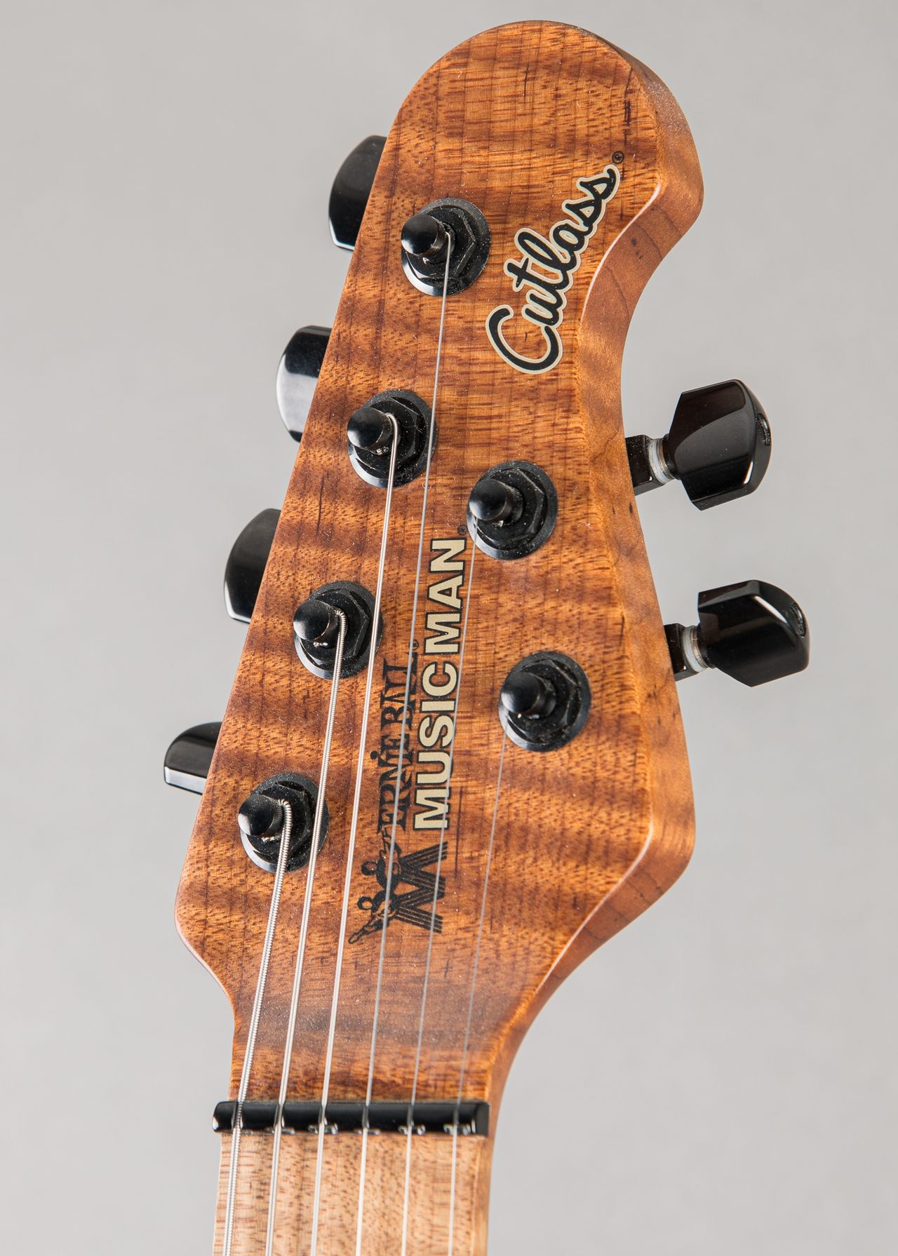 Carter Vintage - Ernie Ball Music Man Cutlass HT SSS 2024, Vintage