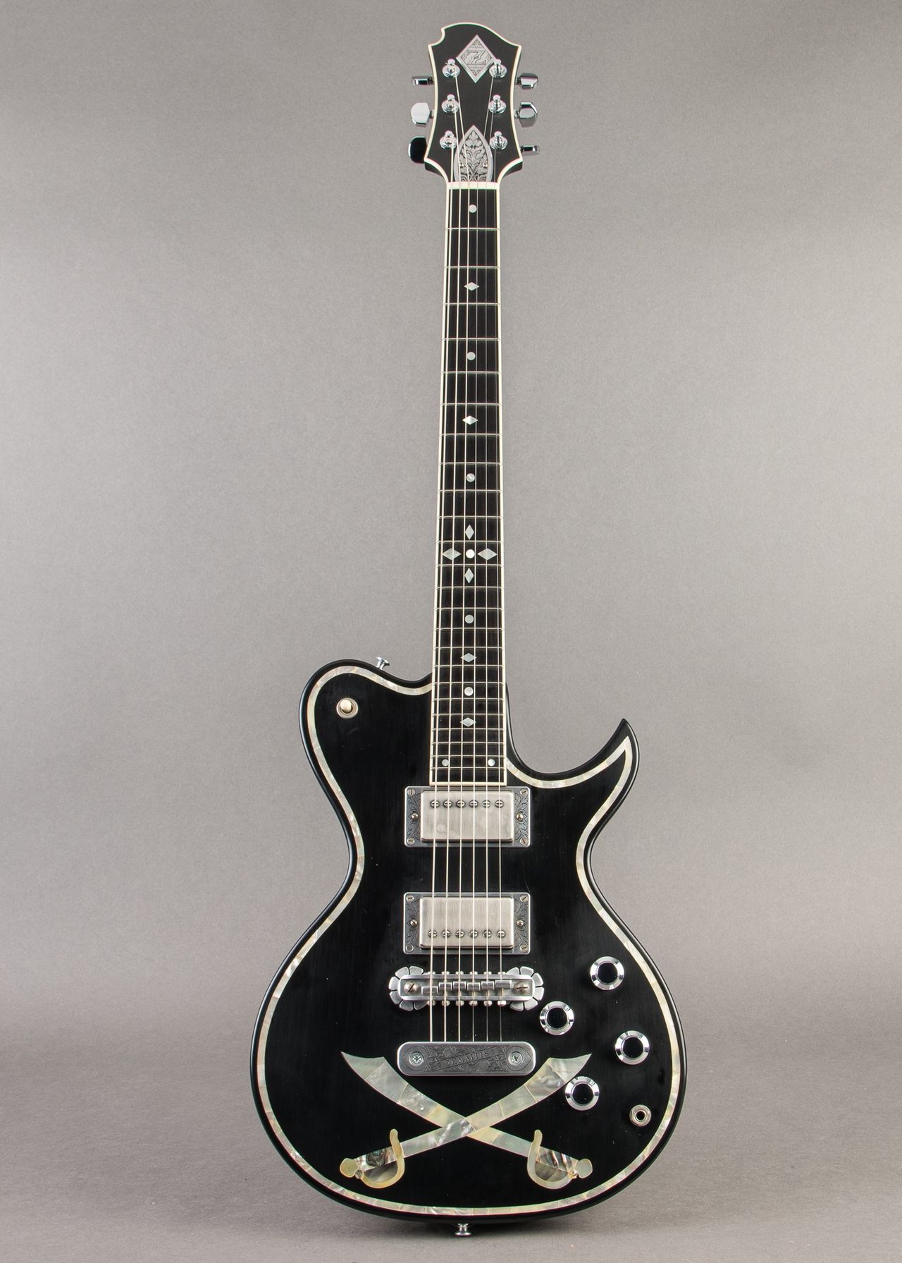 Carter Vintage - Zemaitis Custom Shop Sabre 2000s, Black | Carter