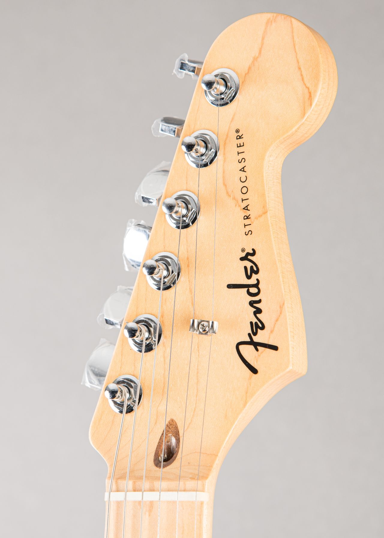 Carter Vintage - Fender Standard Stratocaster 2026, Candy Cola